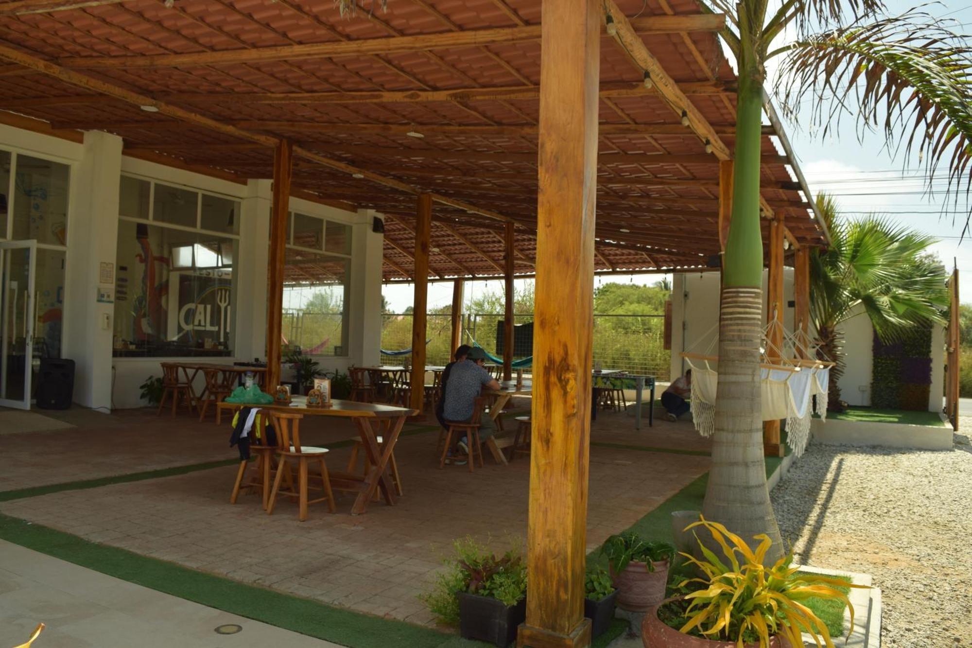 Ohana Beach Hotel Playas Exteriör bild